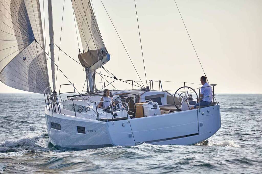 Segelyacht Sun Odyssey 410 Turing Machine