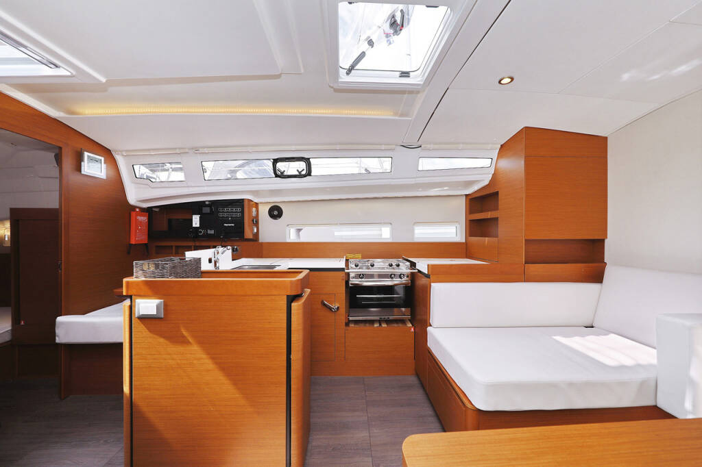 Segelyachten Sun Odyssey 410 Beauty