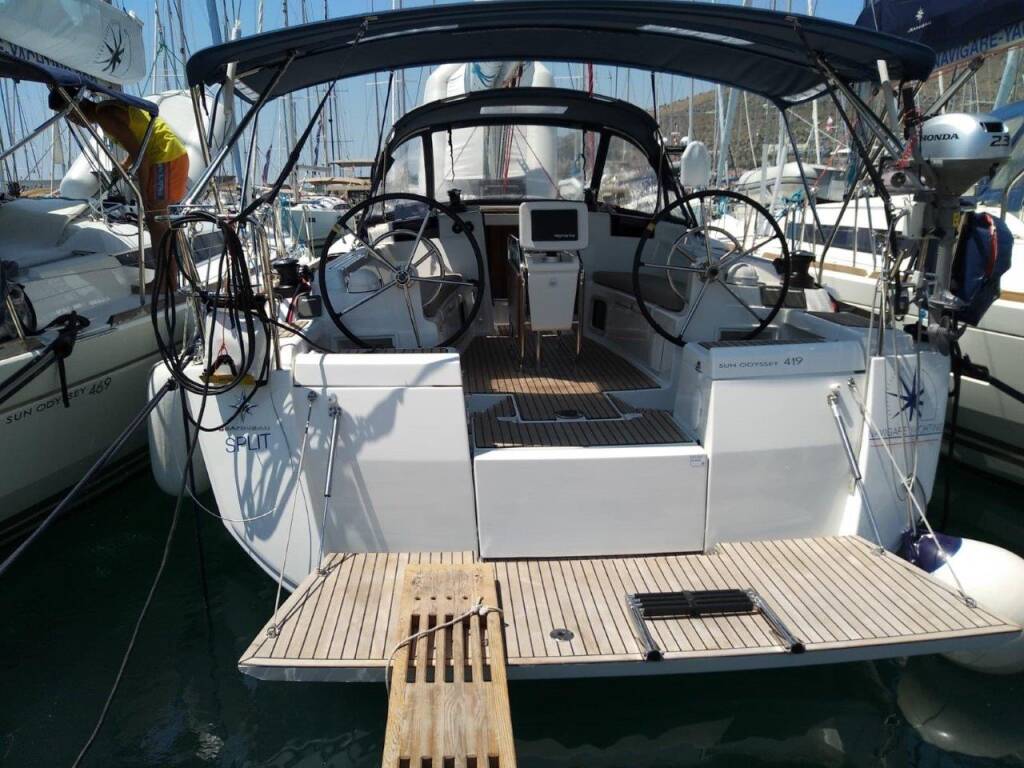 Sailing yacht Sun Odyssey 419 Tumbleweed