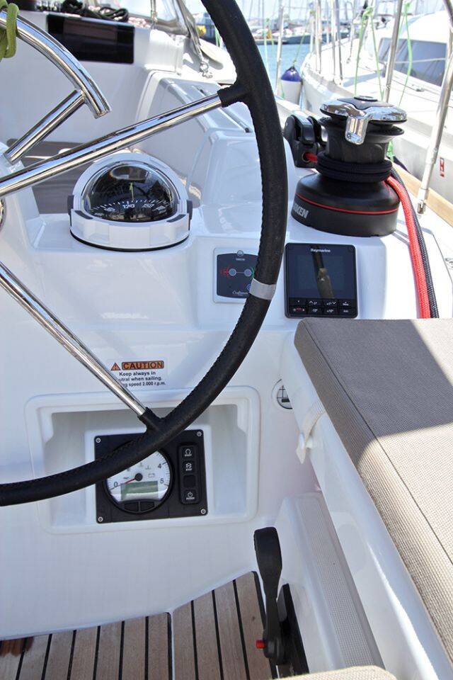 Segelyachten Sun Odyssey 419 Perseas