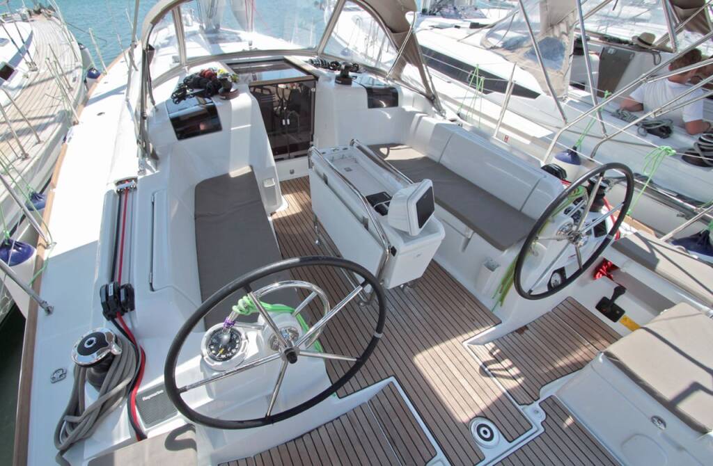 Segelyachten Sun Odyssey 419 Perseas
