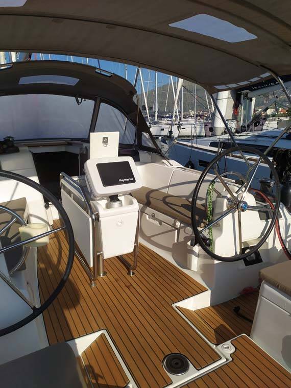 Segelyachten Sun Odyssey 419 Mango Tango