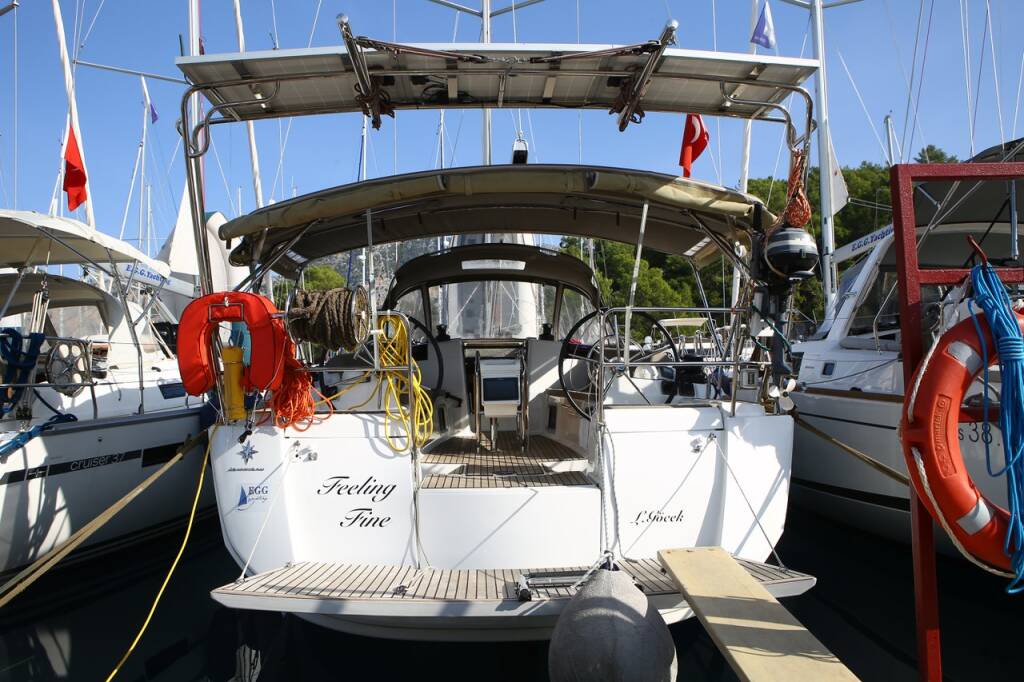 Sailing yacht Sun Odyssey 419 Feeling Fine