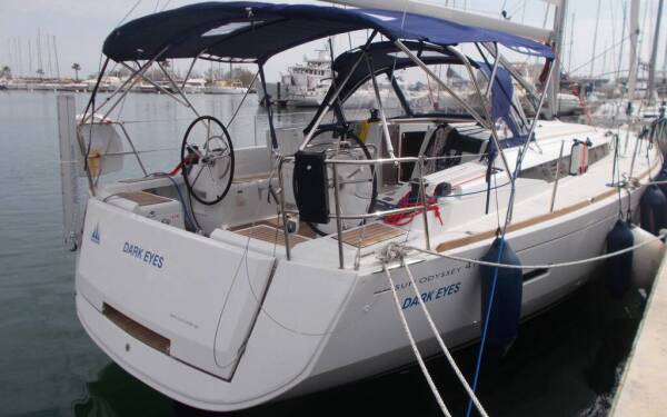 Sun Odyssey 419 Dark Eyes Golfo Aranci Marina Dell’Isola