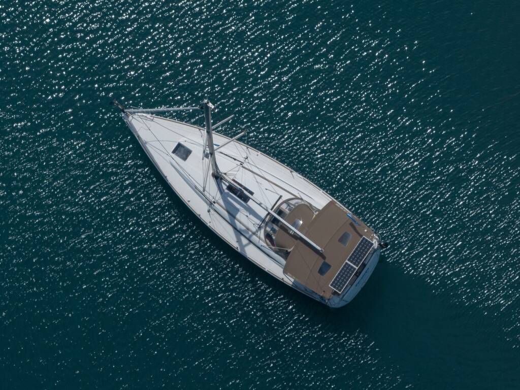 Sailing yacht Sun Odyssey 419 Penelope