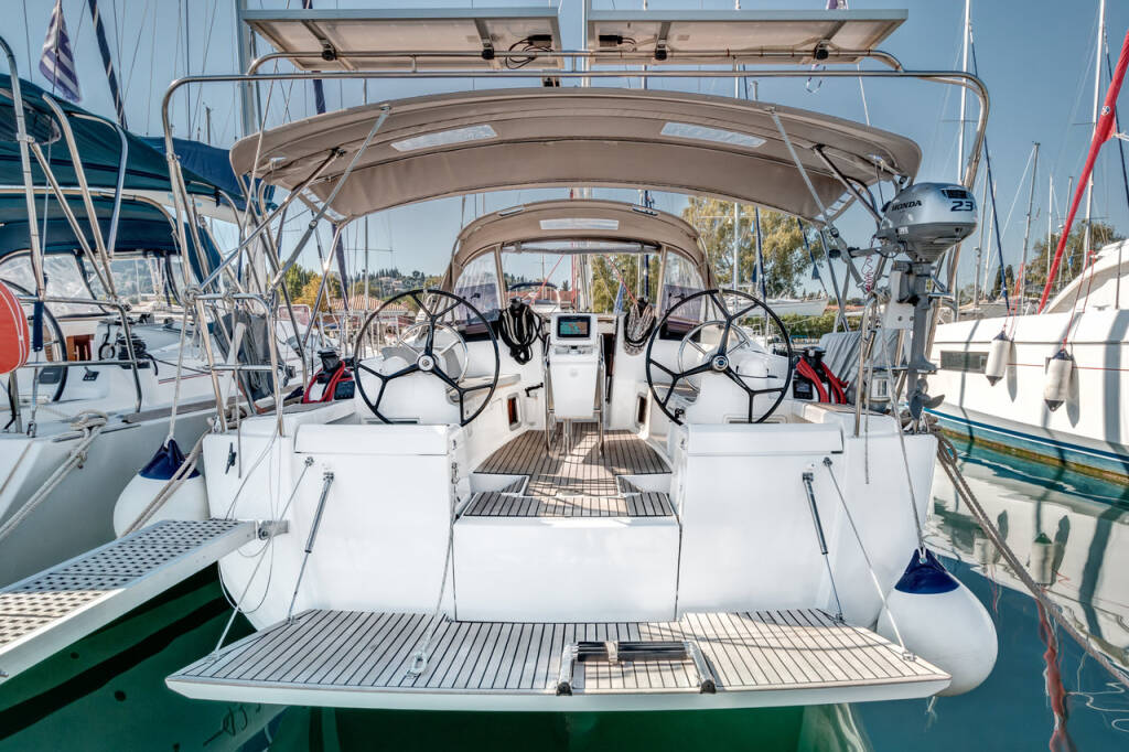 Sailing yacht Sun Odyssey 419 Calypso
