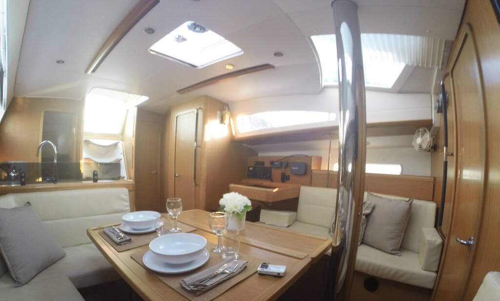 Segelyachten Sun Odyssey 42 DS Sweet Alis
