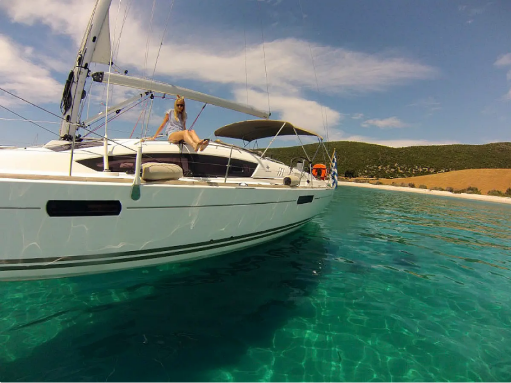 Sailing yacht Sun Odyssey 42 DS Sweet Alis