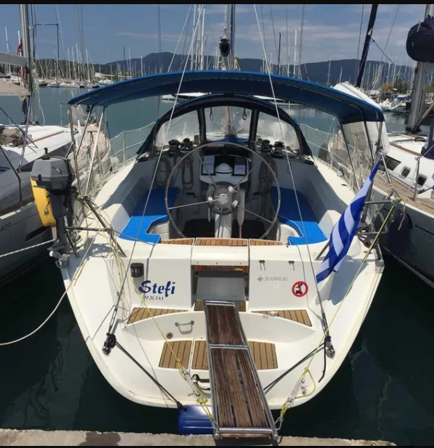 Sailing yacht Sun Odyssey 42.2 Stefi