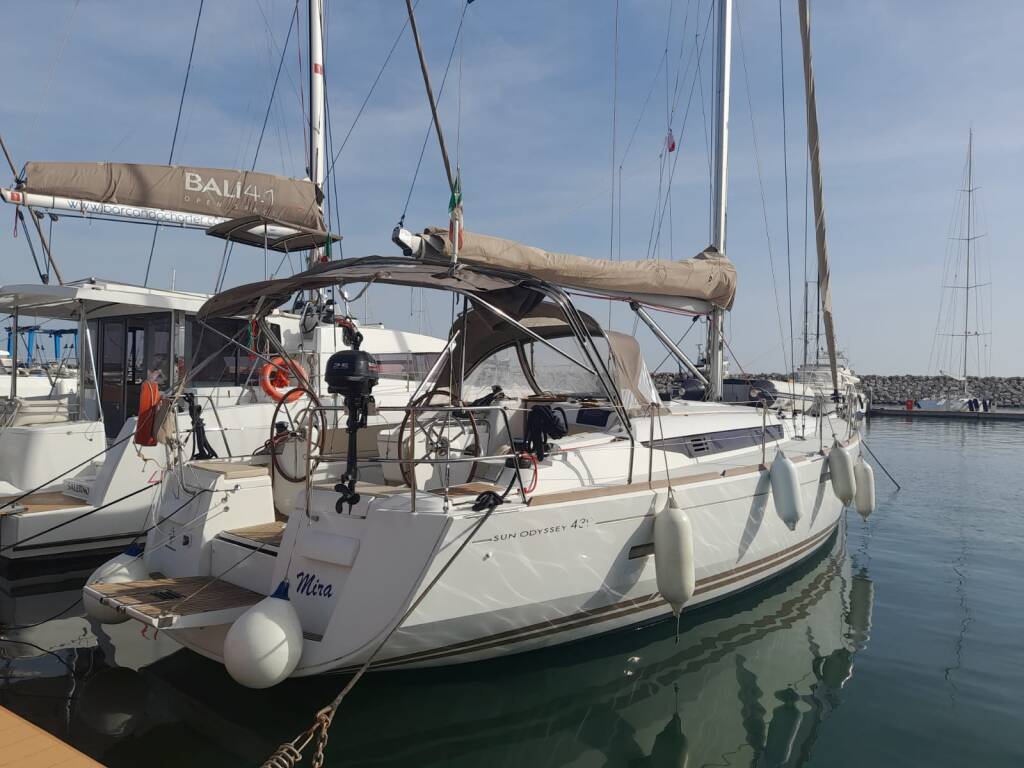 Segelyachten Sun Odyssey 439 Mira