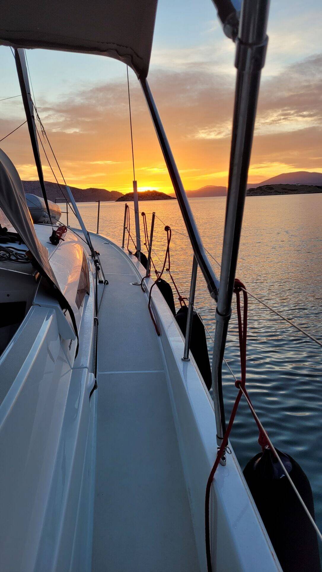 Sailing yacht Sun Odyssey 440 Loleta