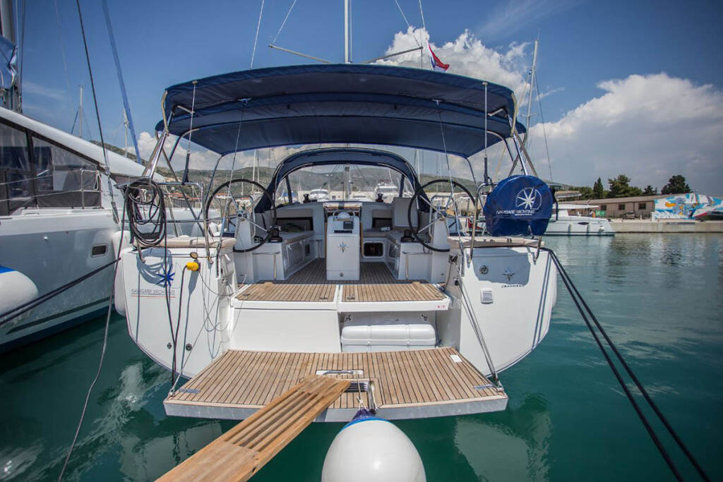 Sailing yacht Sun Odyssey 440 La Baavca 588/2025