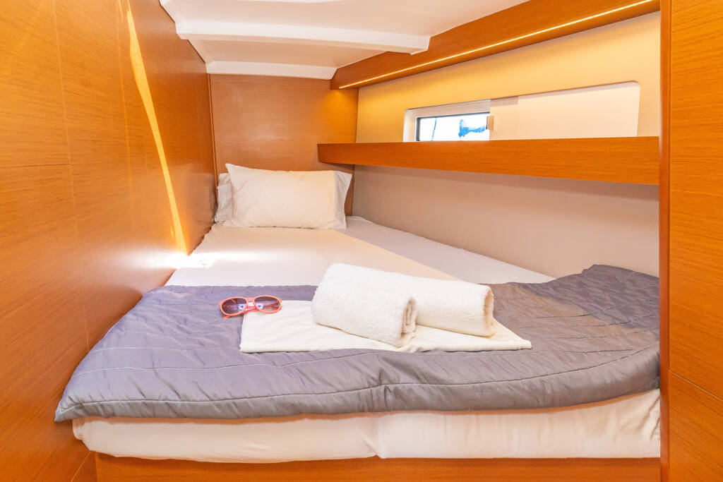 Segelyachten Sun Odyssey 440 Mike Charlie