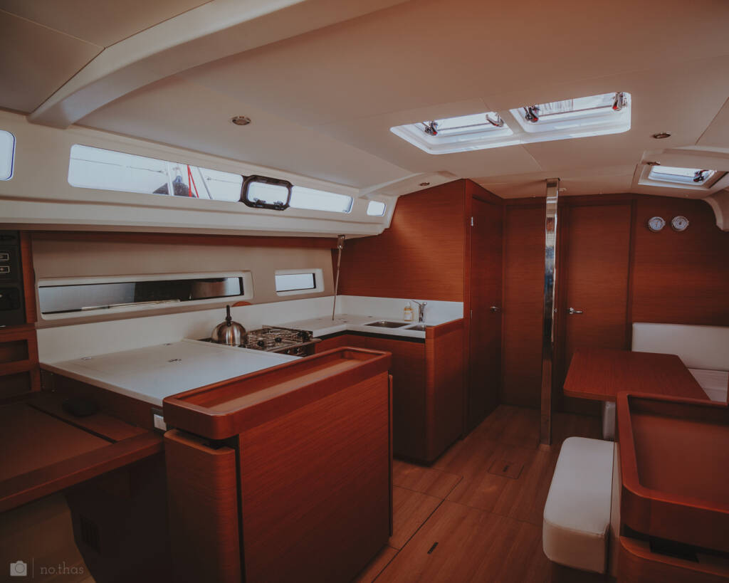 Sailing yacht Sun Odyssey 440 Eleni