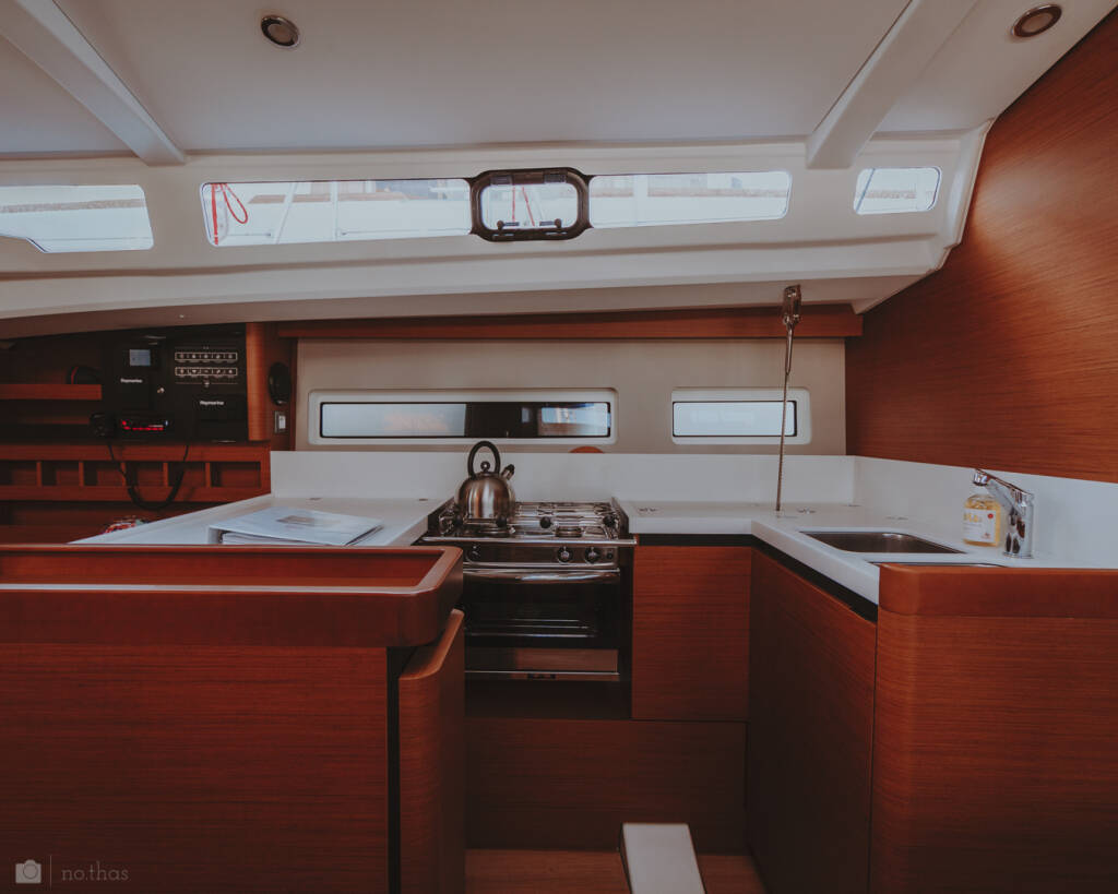Sailing yacht Sun Odyssey 440 Eleni