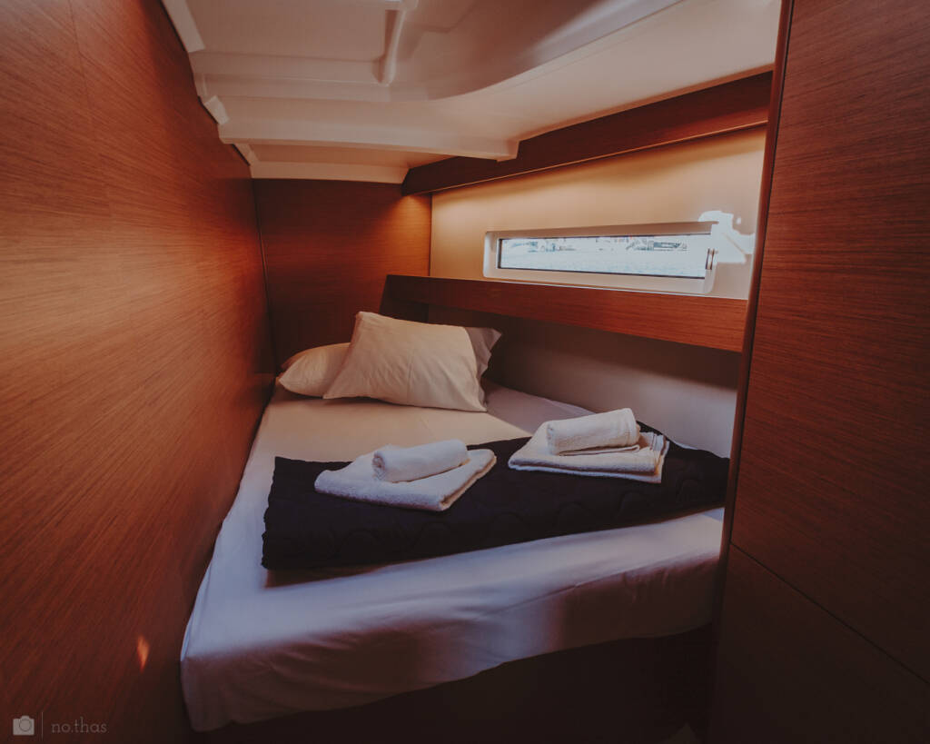 Sailing yacht Sun Odyssey 440 Eleni