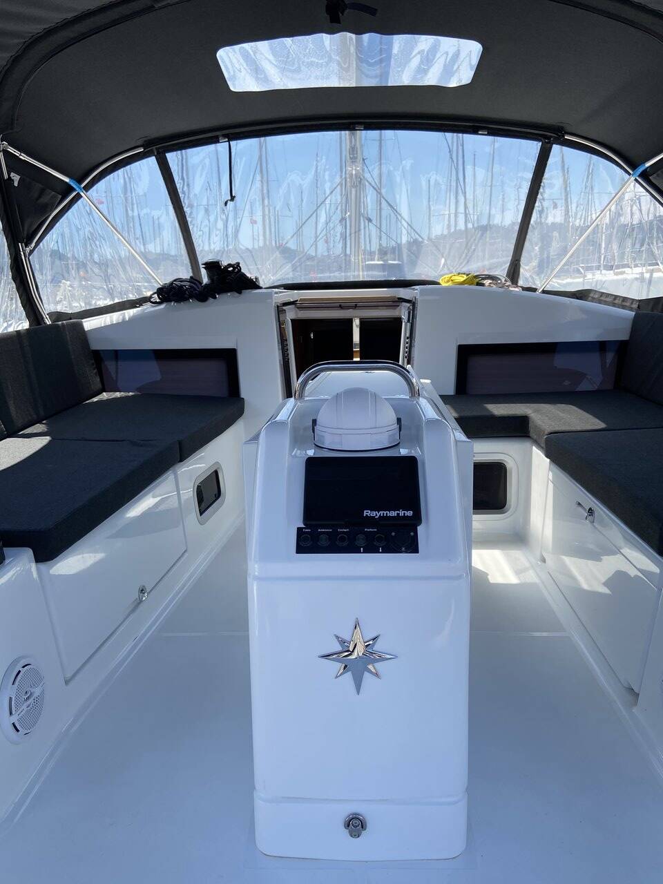 Segelyachten Sun Odyssey 440 Lornia