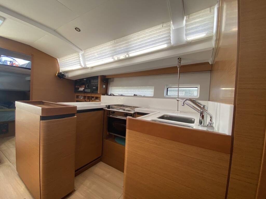 Segelyachten Sun Odyssey 440 Lornia