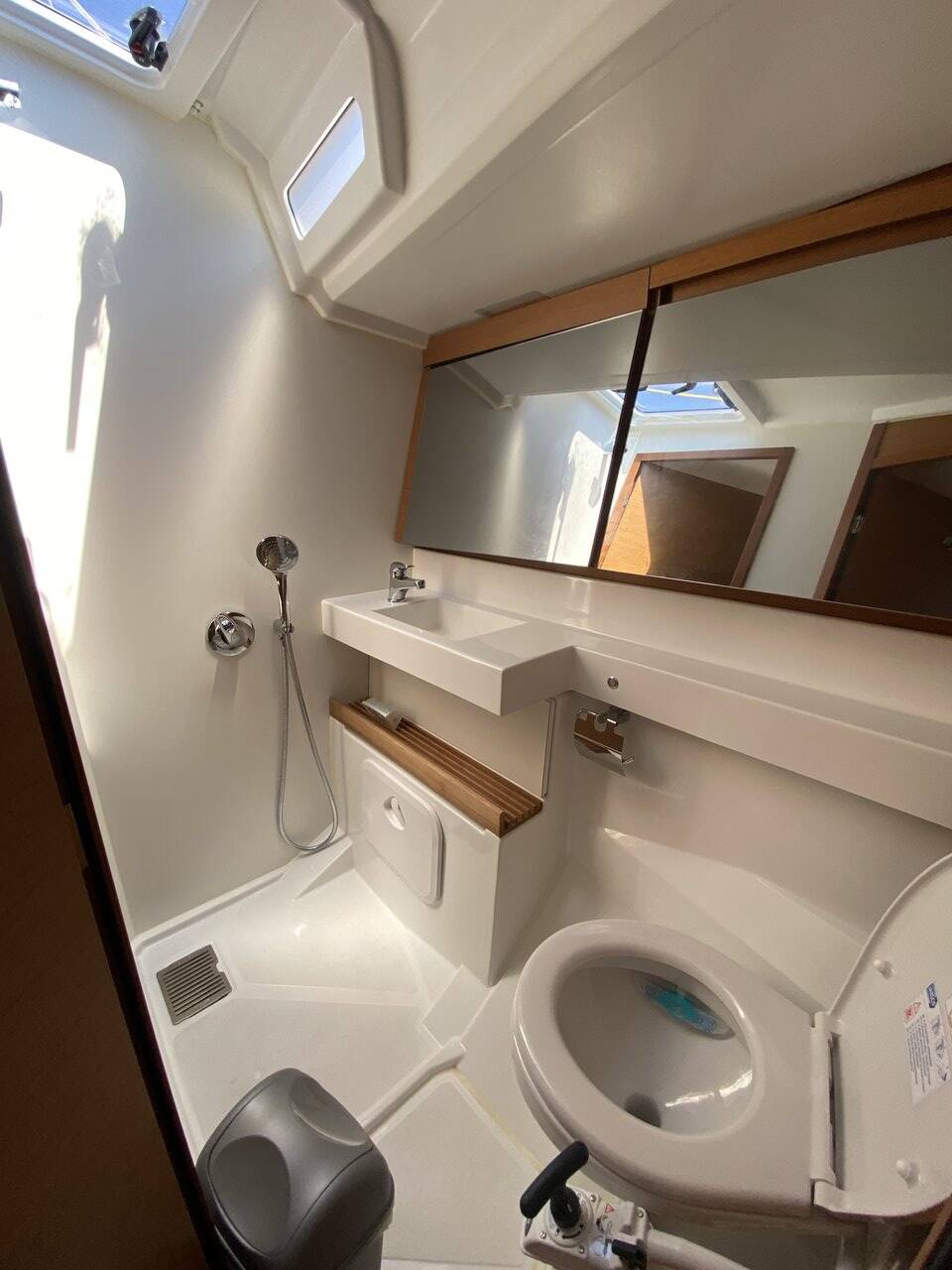 Segelyachten Sun Odyssey 440 Lornia