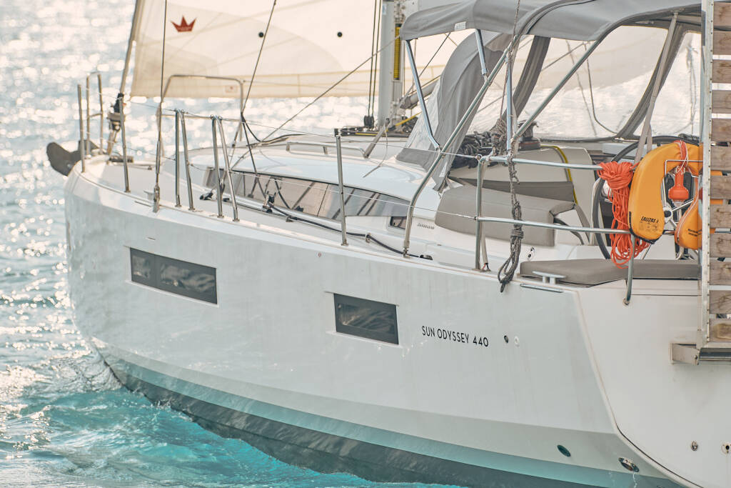 Sailing yacht Sun Odyssey 440 Nymeria