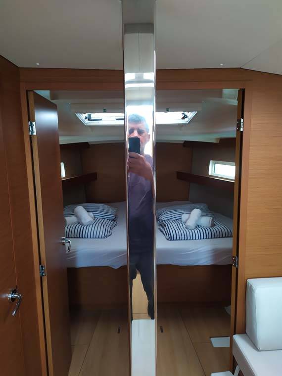 Sailing yacht Sun Odyssey 440 Uccelli
