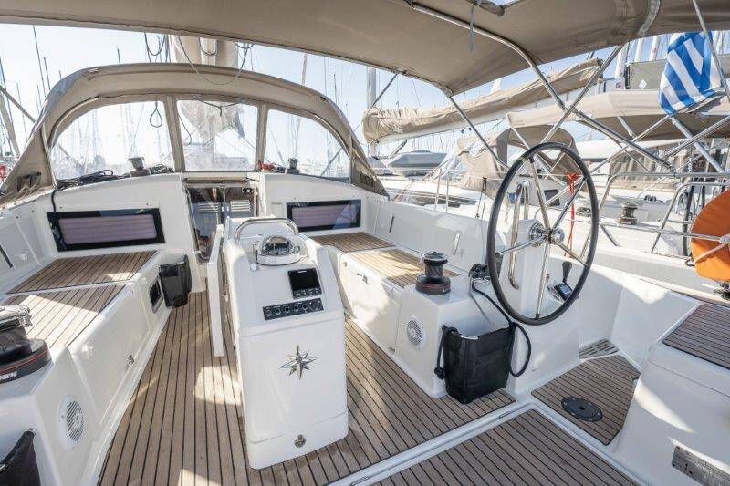 Sailing yacht Sun Odyssey 440 Almyra 440