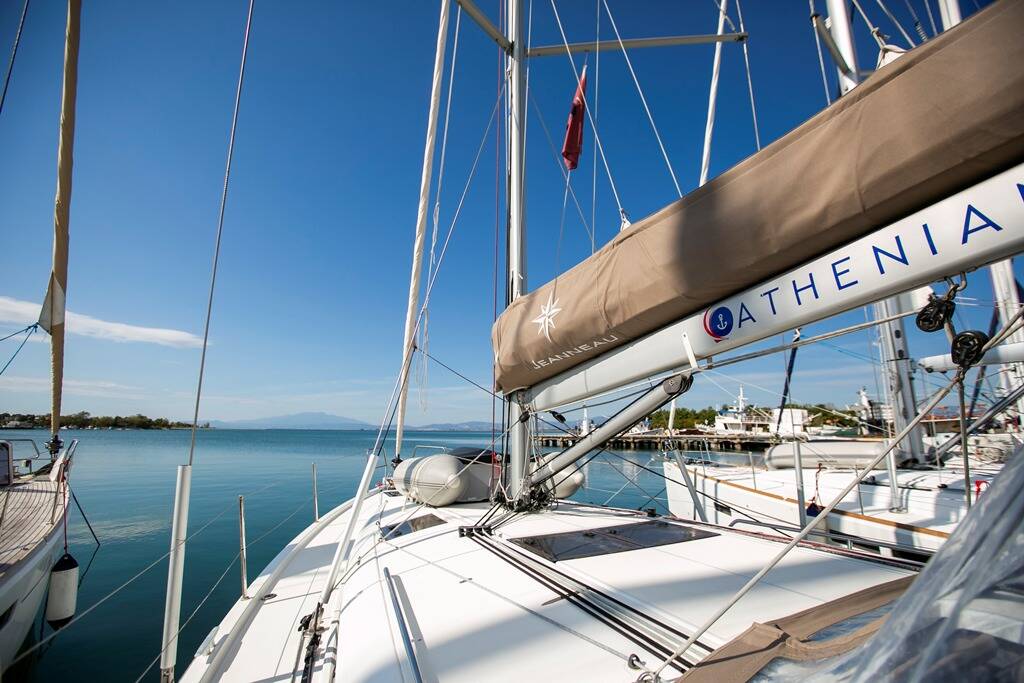 Sailing yacht Sun Odyssey 440 Homesick George