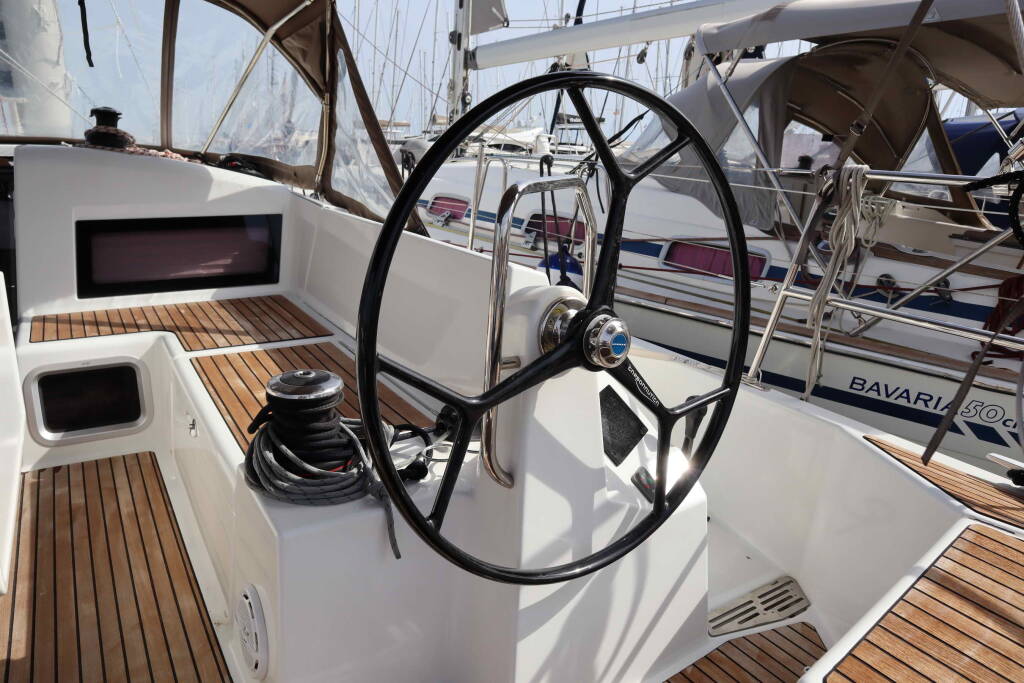 Sailing yacht Sun Odyssey 440 ECONOMY