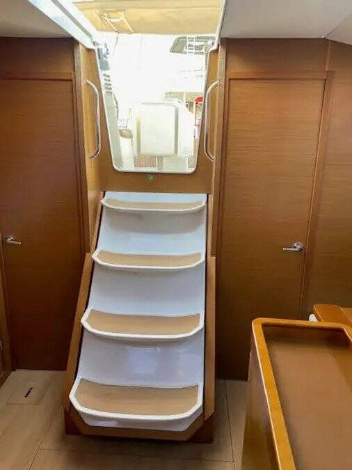 Sailing yacht Sun Odyssey 440 Goji Berry