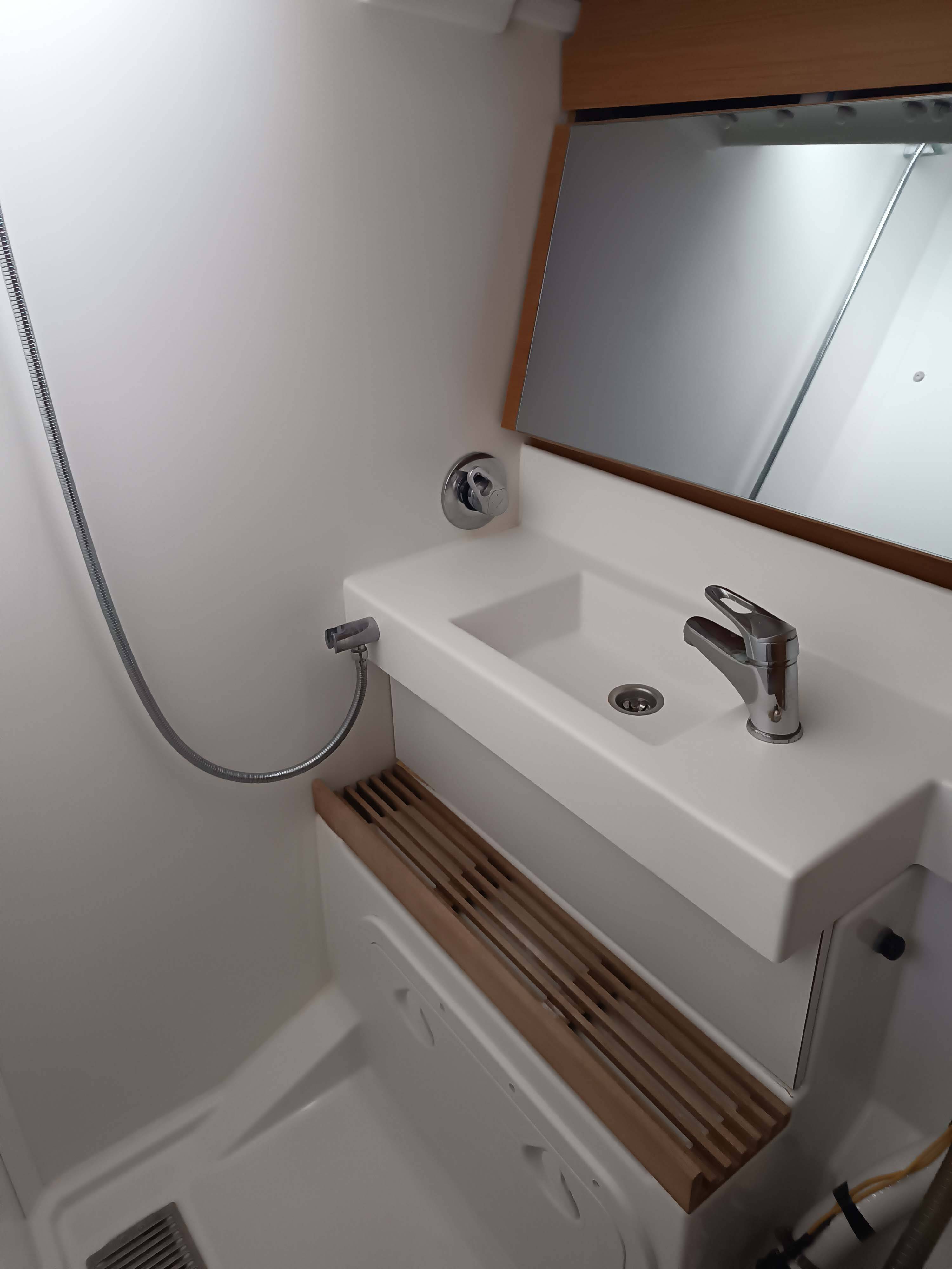 Sailing yacht Sun Odyssey 440 ECONOMY