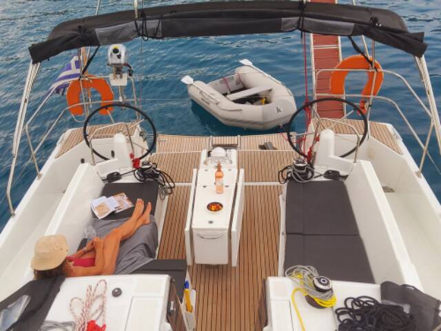 Sailing yacht Sun Odyssey 440 ECONOMY