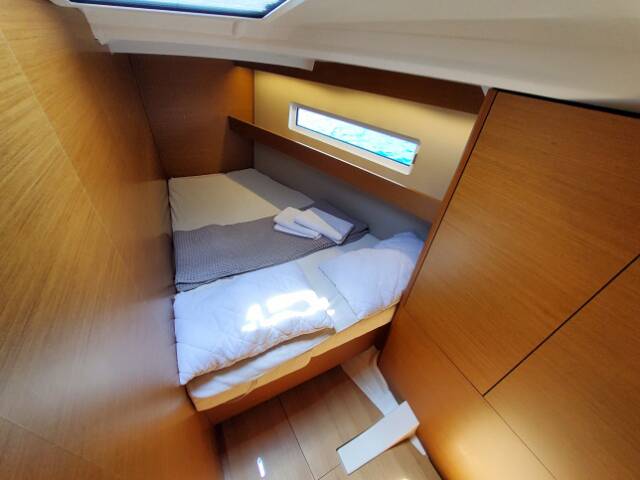 Sailing yacht Sun Odyssey 440 ECONOMY