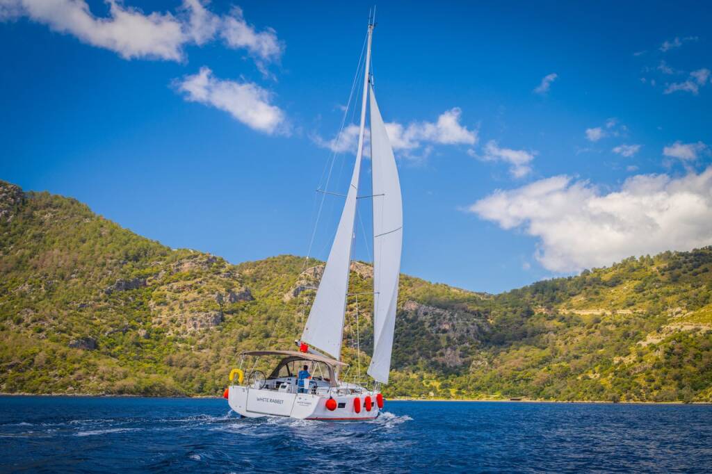 Sailing yacht Sun Odyssey 440 White Rabbit