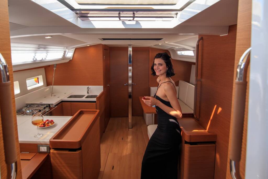 Sailing yacht Sun Odyssey 440 White Rabbit