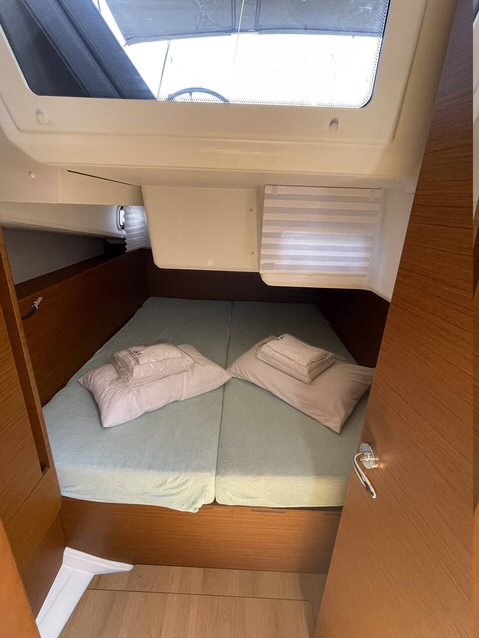 Sailing yacht Sun Odyssey 440 Ecstasea
