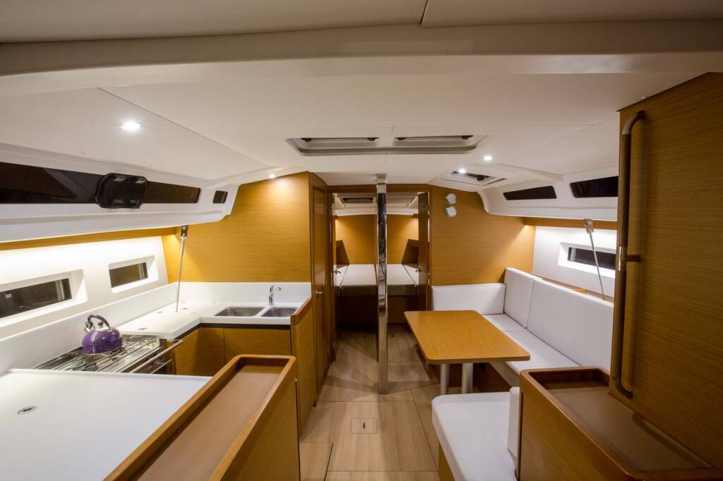 Segelyachten Sun Odyssey 440 Deep Water