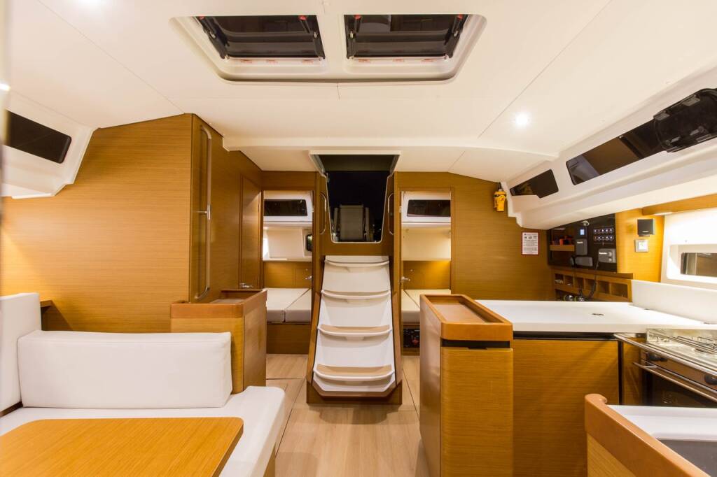 Segelyachten Sun Odyssey 440 Deep Water