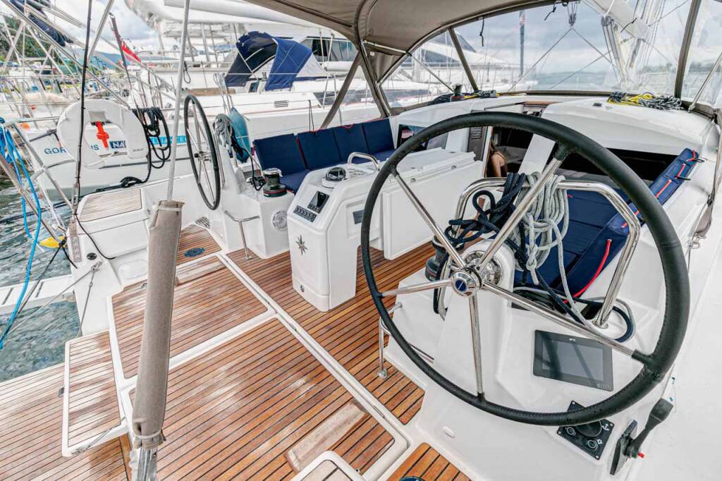 Segelyachten Sun Odyssey 440 Mystic Blue