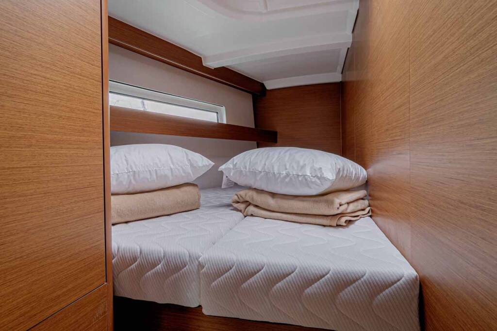 Segelyachten Sun Odyssey 440 Mystic Blue