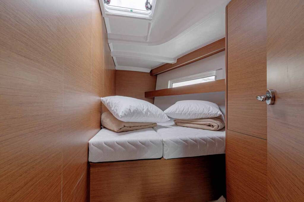 Segelyachten Sun Odyssey 440 Mystic Blue
