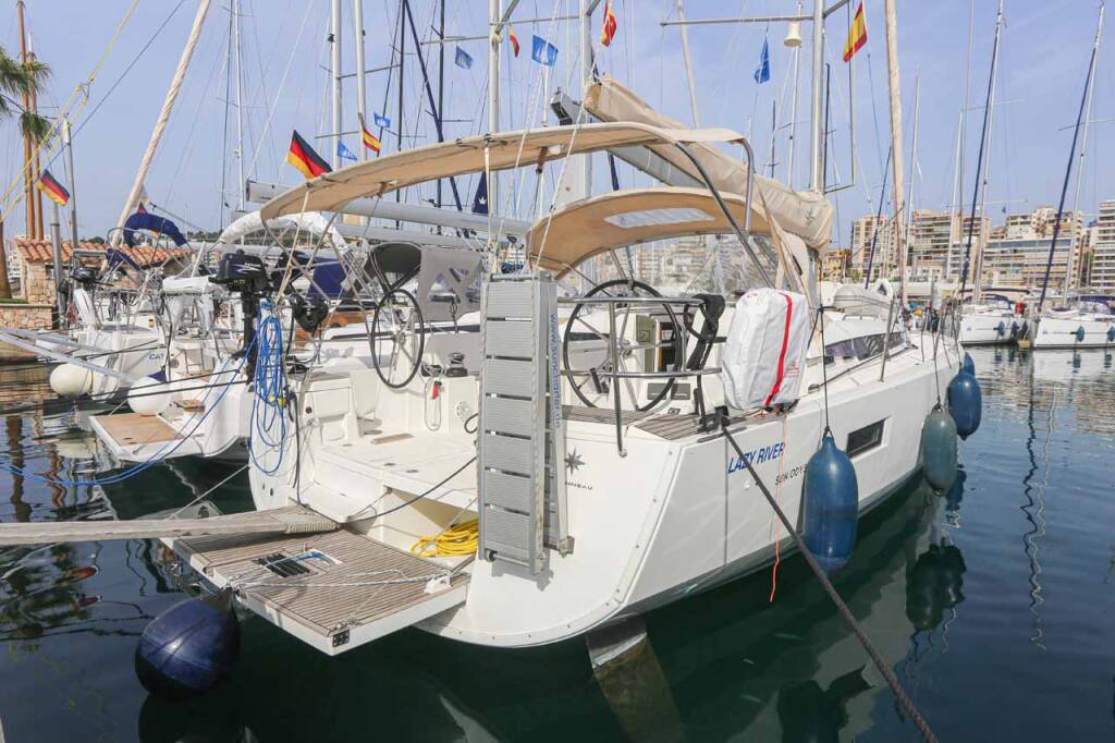 Sailing yacht Sun Odyssey 440 Lazy River