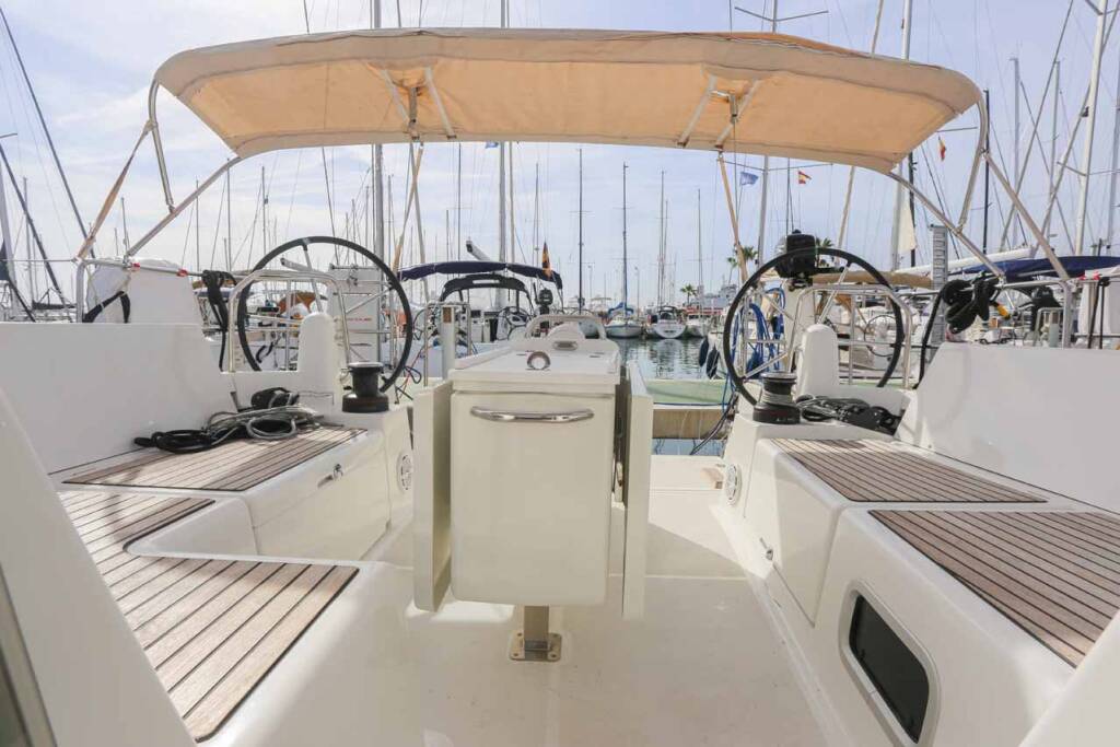 Sailing yacht Sun Odyssey 440 Lazy River