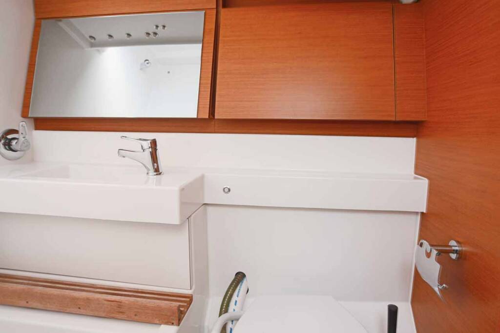Sailing yacht Sun Odyssey 440 Lazy River