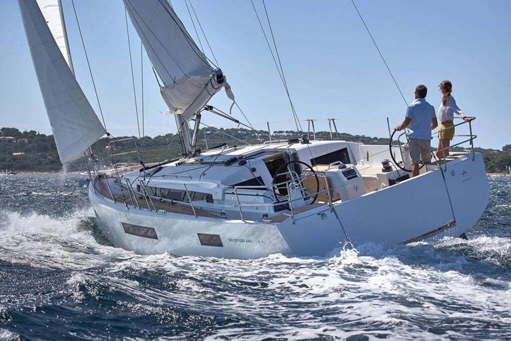 Sailing yacht Sun Odyssey 440 Scorpio