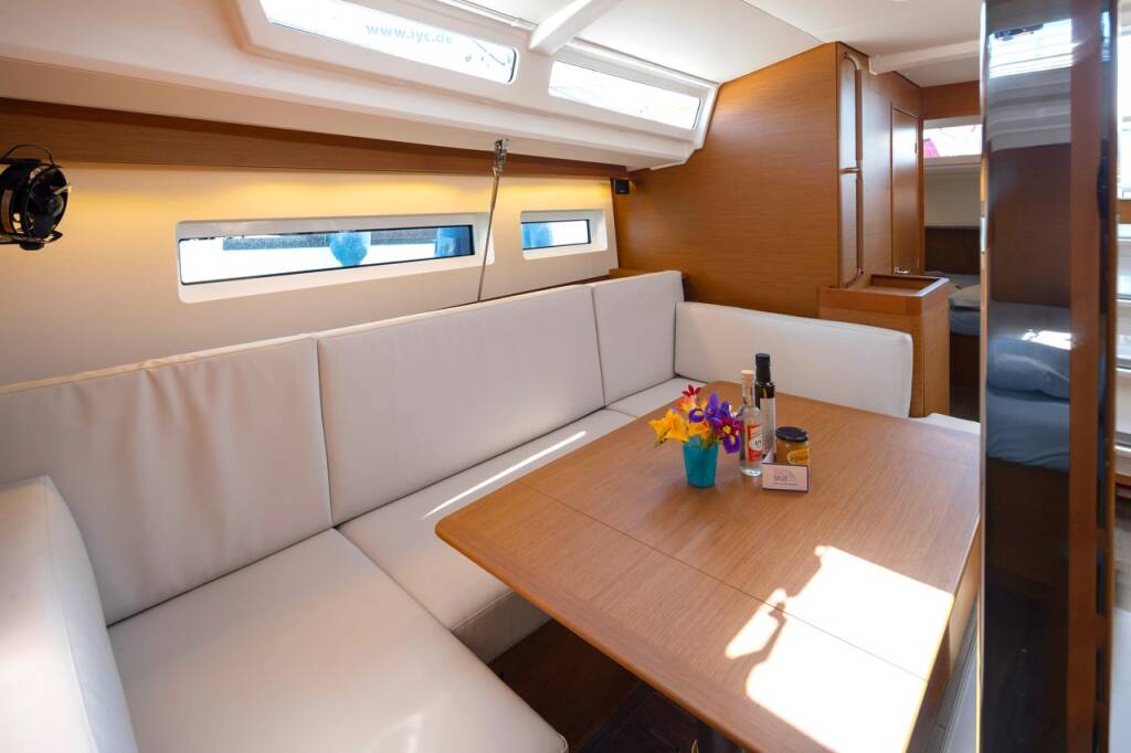 Segelyachten Sun Odyssey 440 Asteri