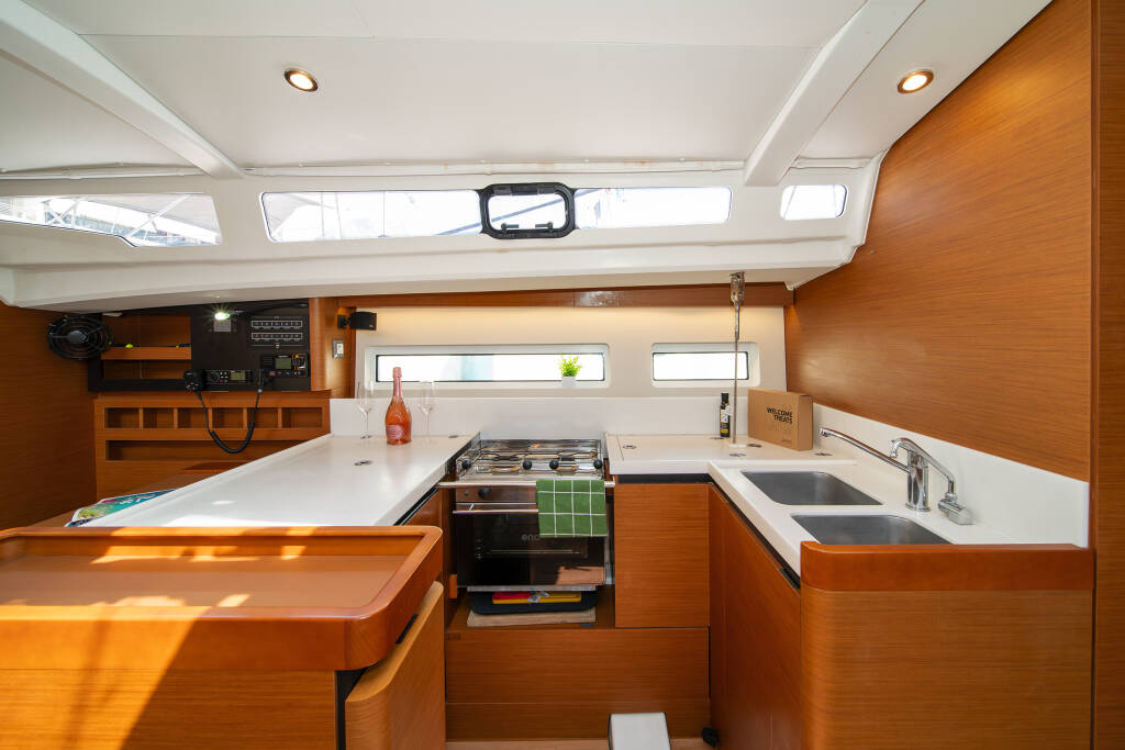 Segelyacht Sun Odyssey 440 Navillera
