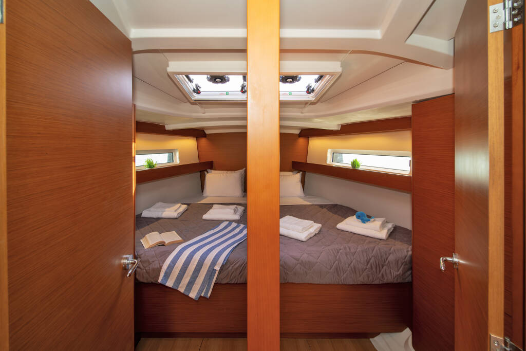 Segelyacht Sun Odyssey 440 Navillera