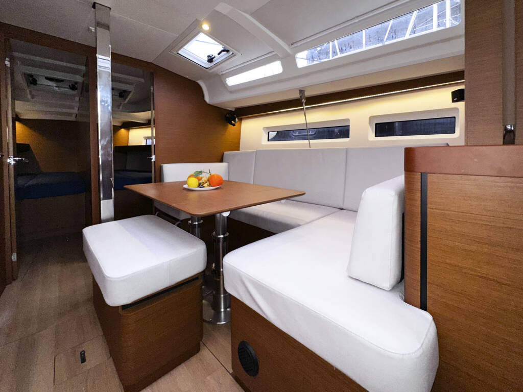 Segelyachten Sun Odyssey 440 tam elli
