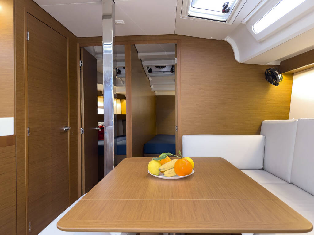 Segelyachten Sun Odyssey 440 tam elli