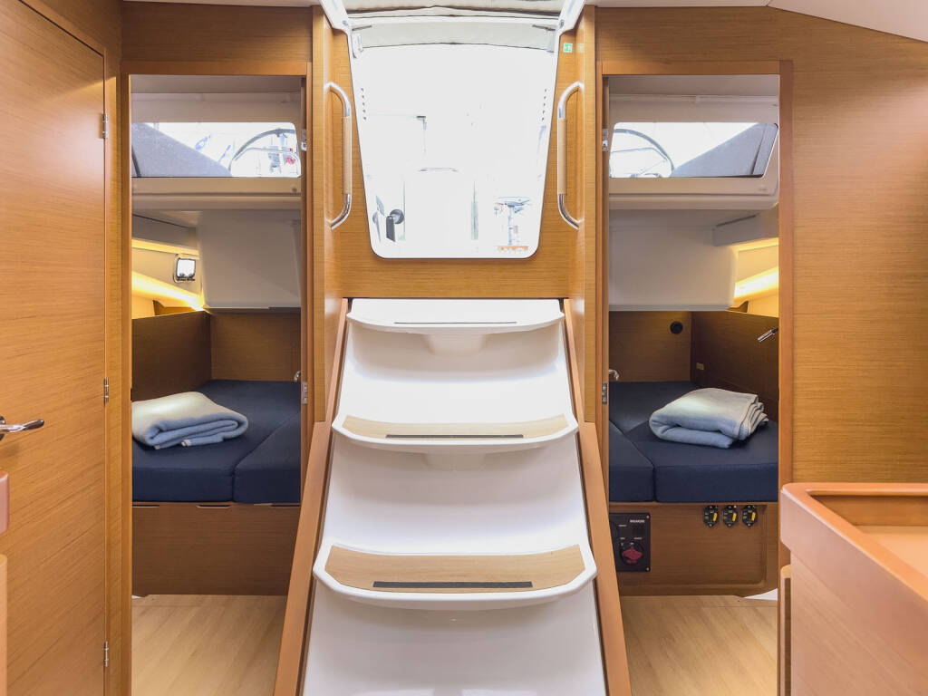 Segelyachten Sun Odyssey 440 tam elli